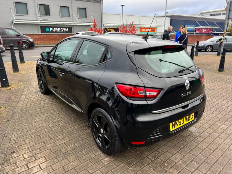 RENAULT CLIO