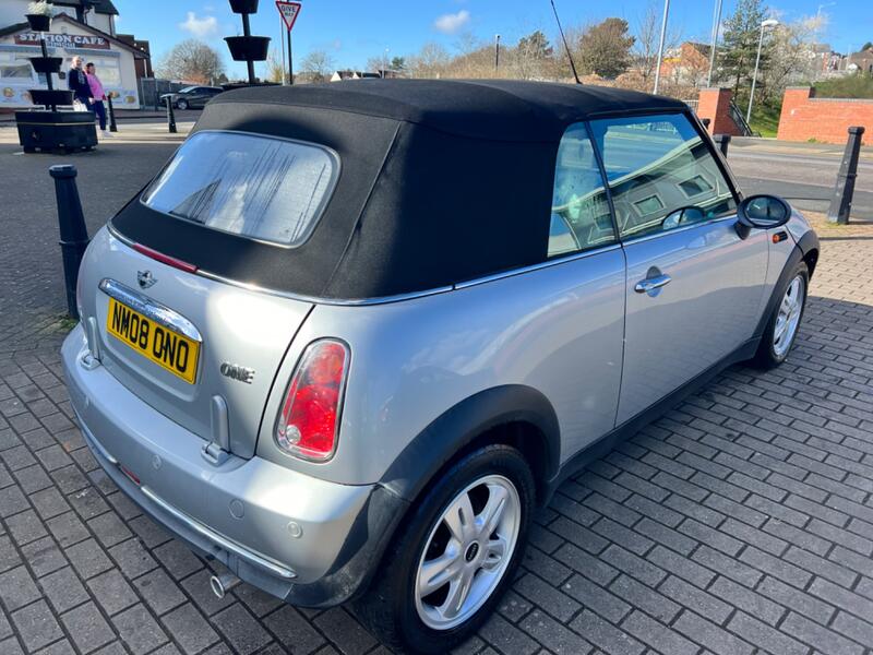 MINI CONVERTIBLE