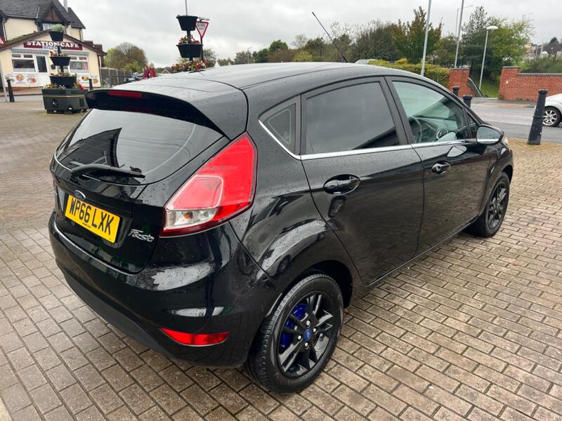 FORD FIESTA