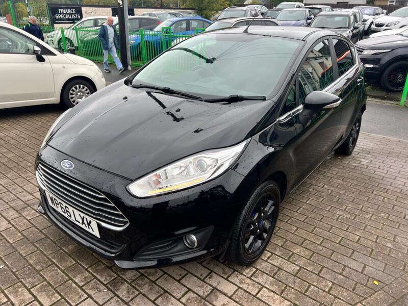 View FORD FIESTA 1.0 T EcoBoost Zetec