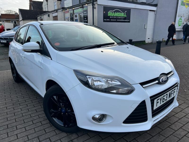 View FORD FOCUS 1.0 T EcoBoost Zetec 