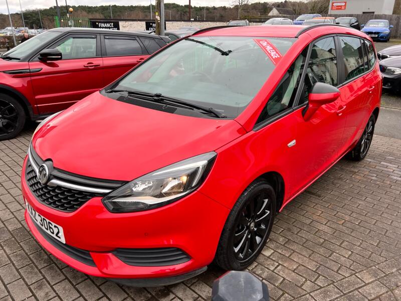 View VAUXHALL ZAFIRA TOURER 1.4 i Turbo Design 