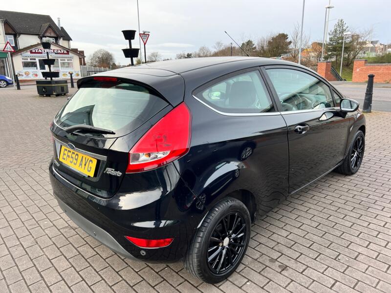 View FORD FIESTA 1.4 Zetec 