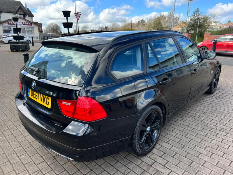 BMW 3 SERIES