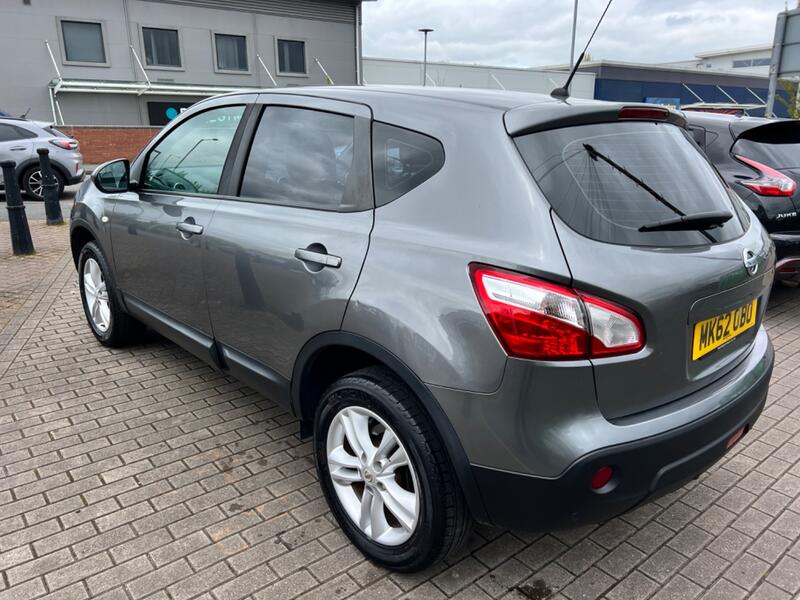 View NISSAN QASHQAI 1.6 Acenta