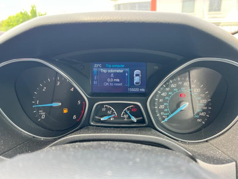 FORD FOCUS