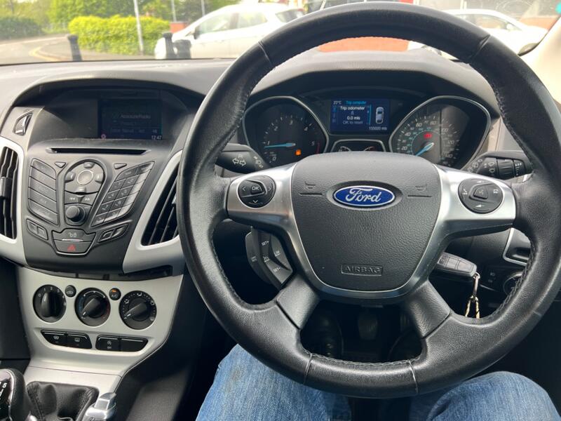 FORD FOCUS