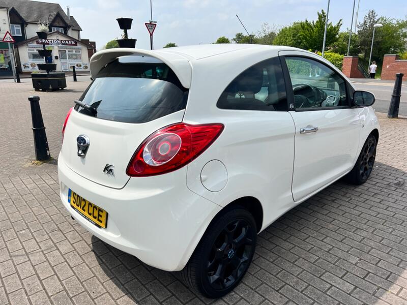 FORD KA