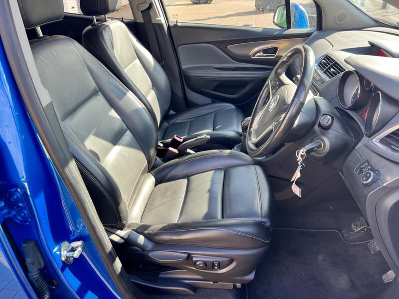 VAUXHALL MOKKA