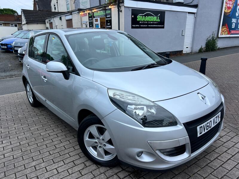 View RENAULT SCENIC 1.5 dCi Dynamique TomTom