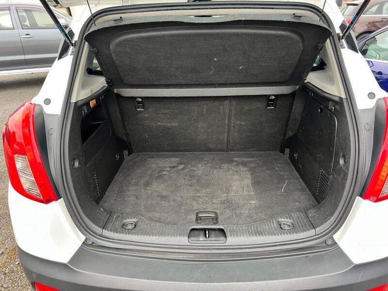 VAUXHALL MOKKA