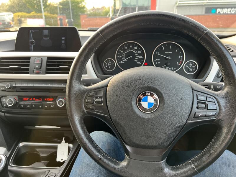BMW 3 SERIES