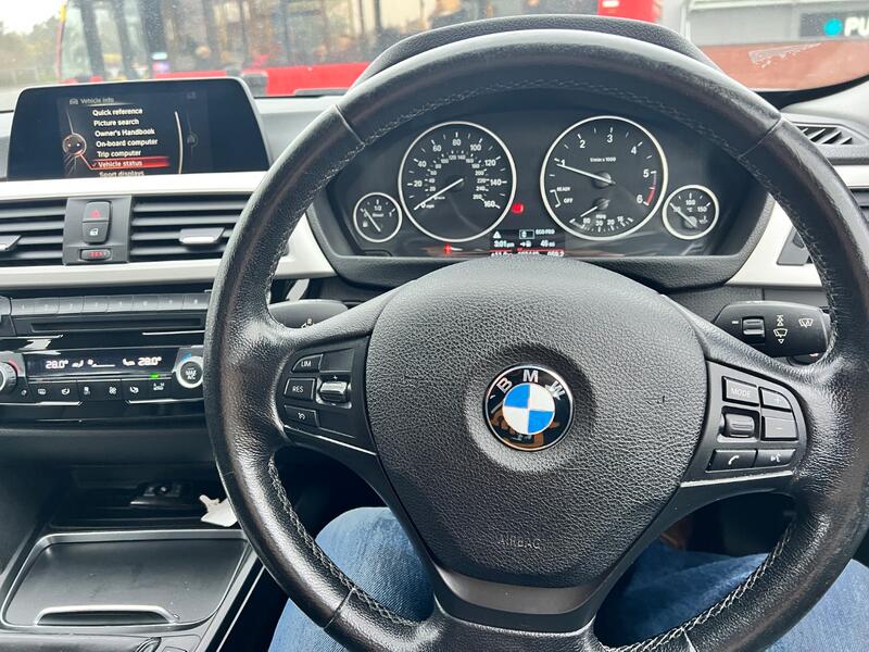 BMW 3 SERIES