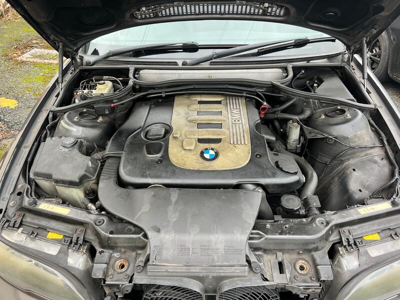 BMW 3 SERIES