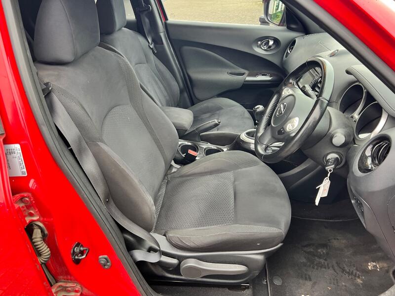 NISSAN JUKE