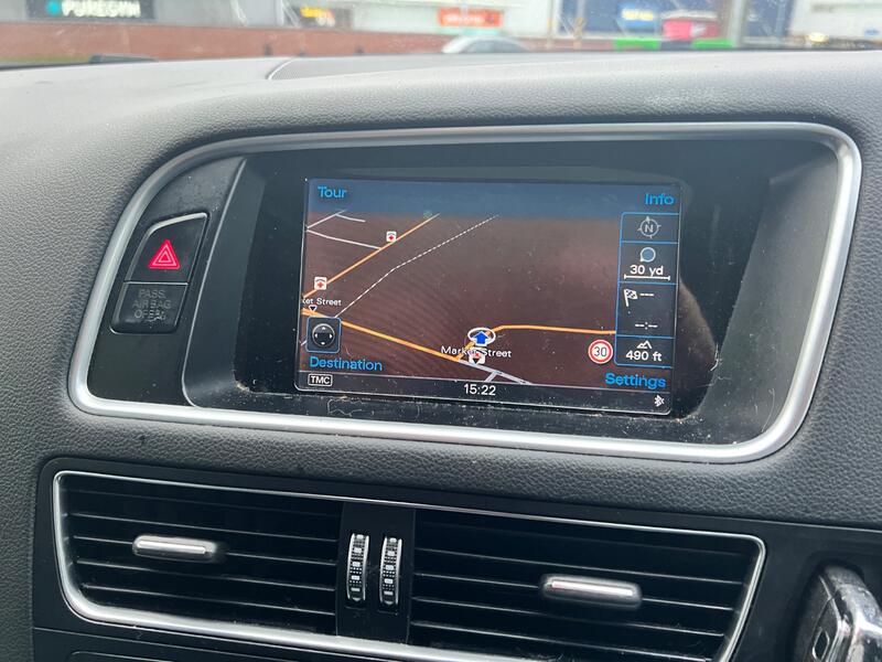 AUDI Q5