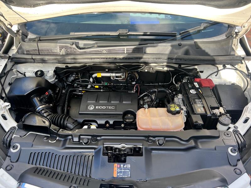 VAUXHALL MOKKA