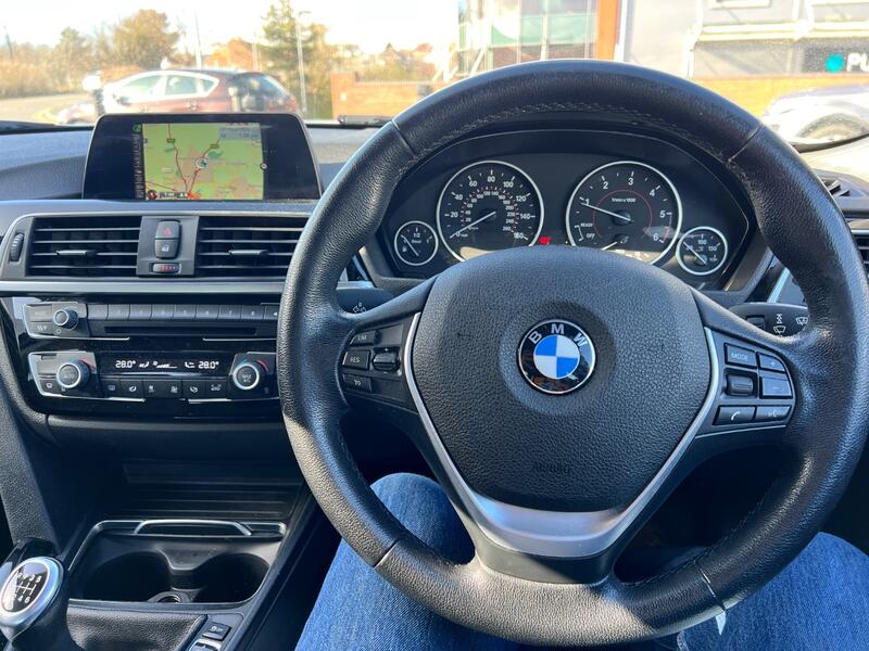 BMW 3 SERIES
