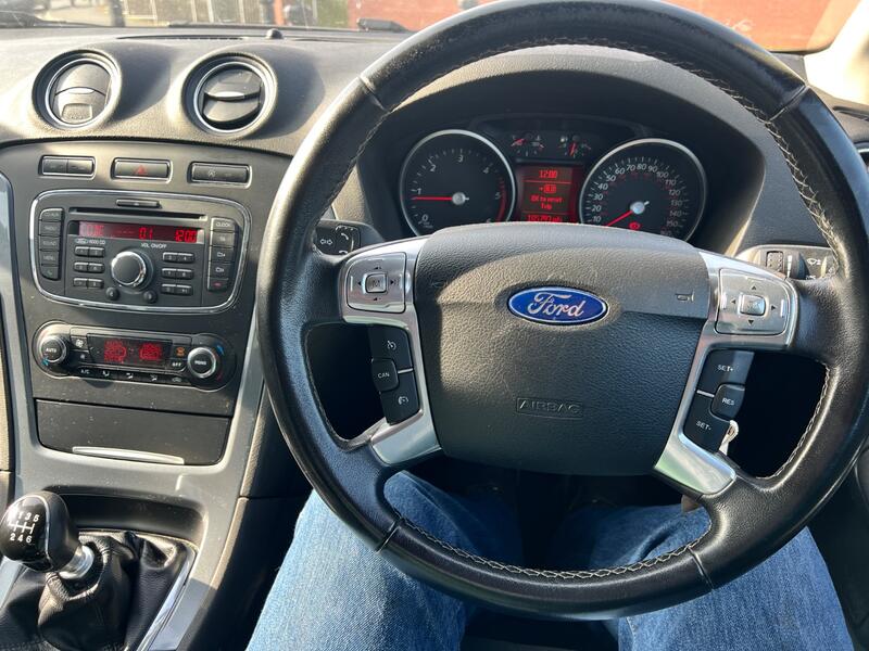 FORD MONDEO