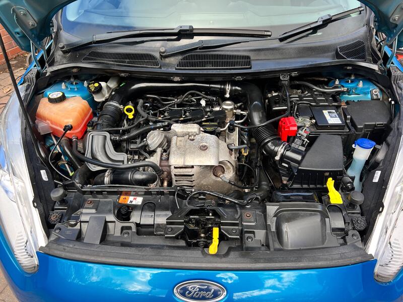FORD FIESTA