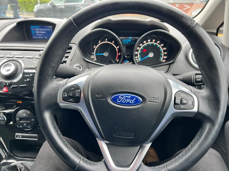 FORD FIESTA