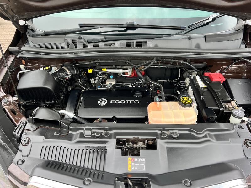 VAUXHALL MOKKA