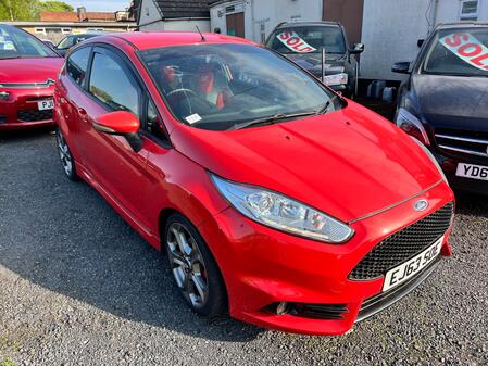 FORD FIESTA 1.6 T EcoBoost ST-2