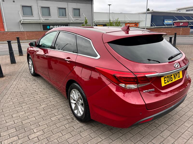 HYUNDAI I40