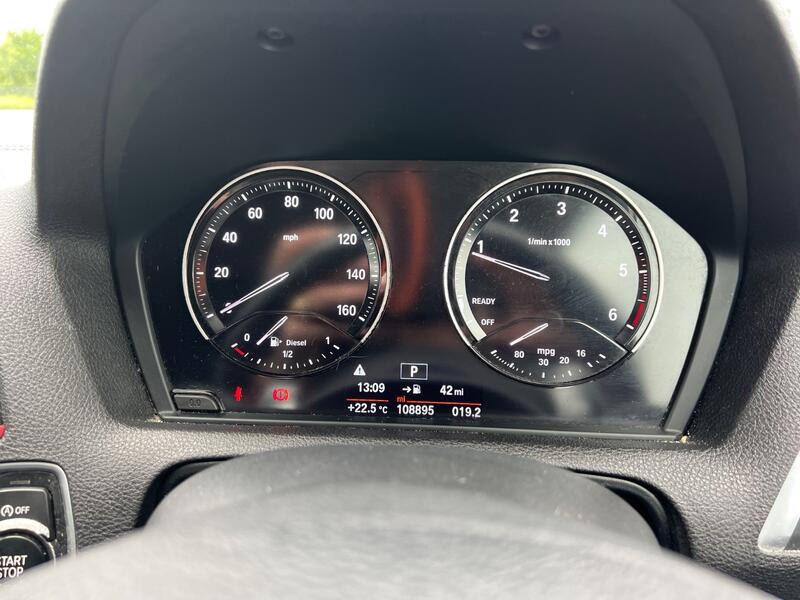 BMW 1 SERIES