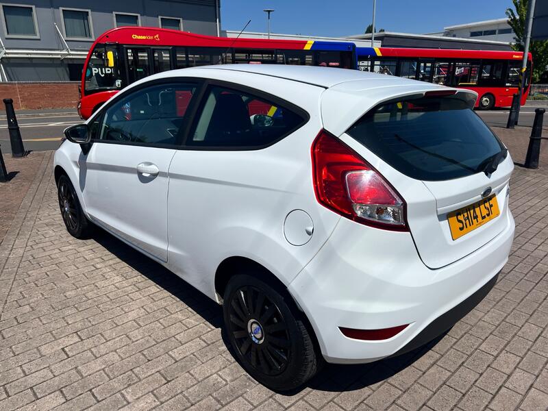 View FORD FIESTA 1.3 Style