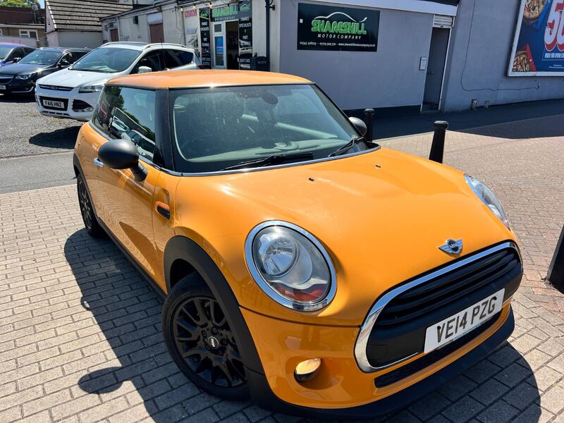 View MINI HATCH 1.5 One D 3-Door Hatch
