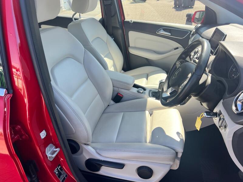 MERCEDES-BENZ B CLASS