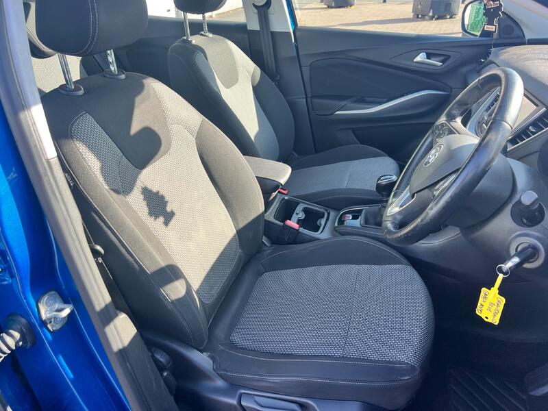 VAUXHALL GRANDLAND X