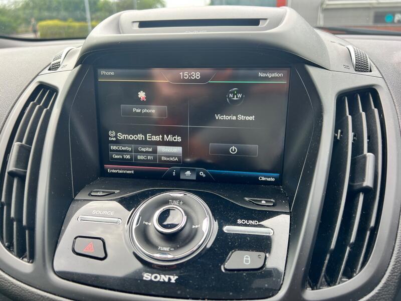 FORD KUGA
