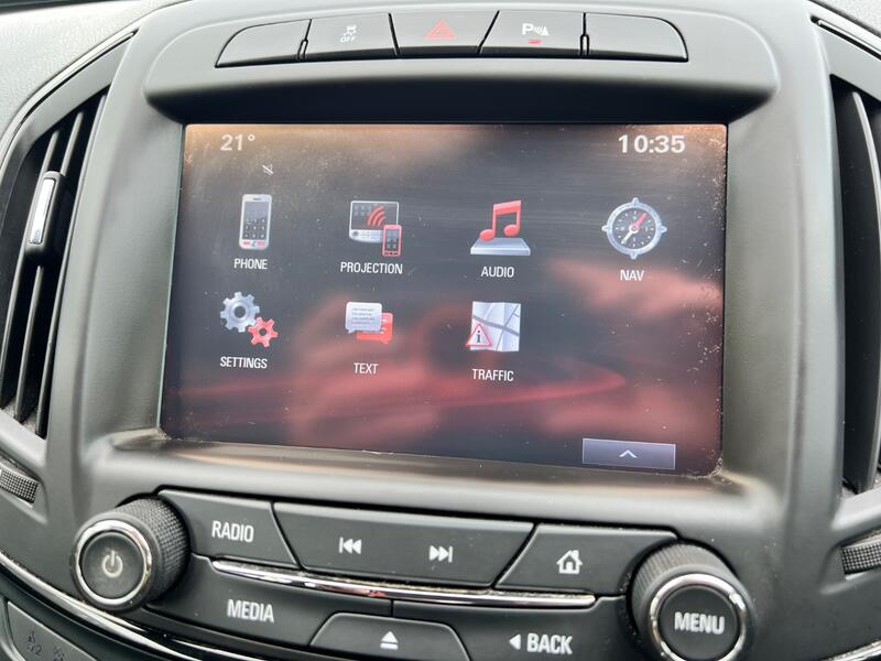 VAUXHALL INSIGNIA