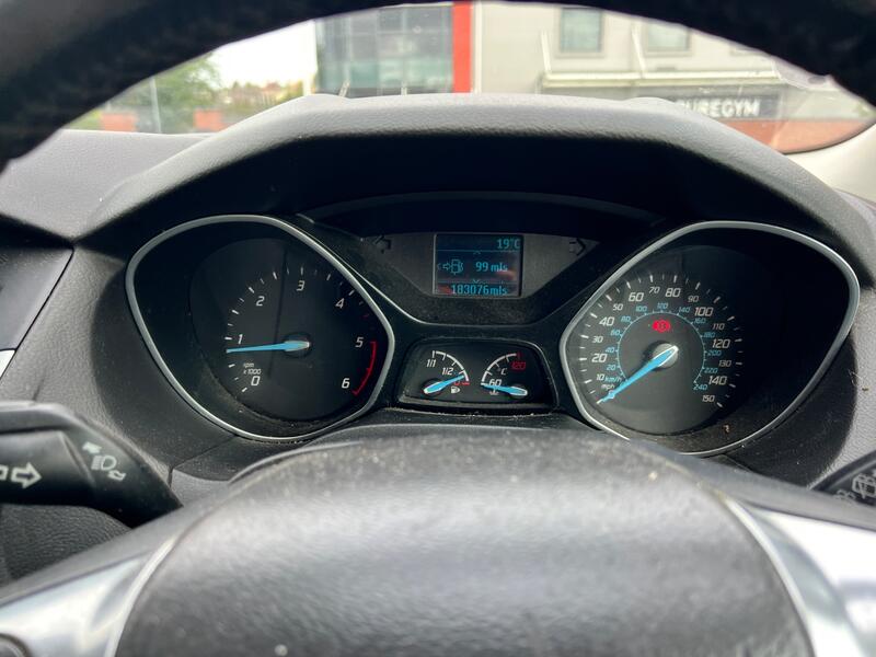 FORD FOCUS