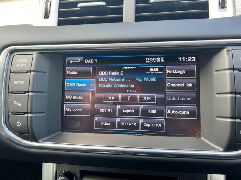 LAND ROVER RANGE ROVER EVOQUE